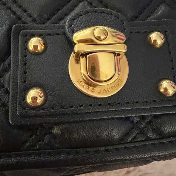 Marc Jacobs Stam Shoulder Flap Bag with Gold Hardware - Picture 4 of 11